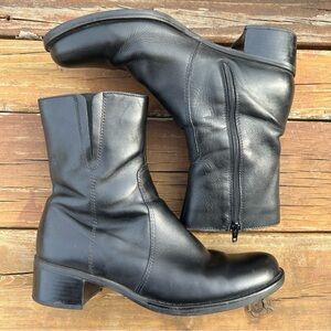 LA CANADIENNE perla black leather midi boot 9.5